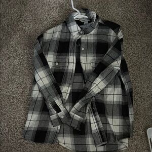 Old Navy Black and White Casual Button Down Shirt